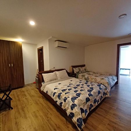Qm Diving Resort Basdiot 外观 照片